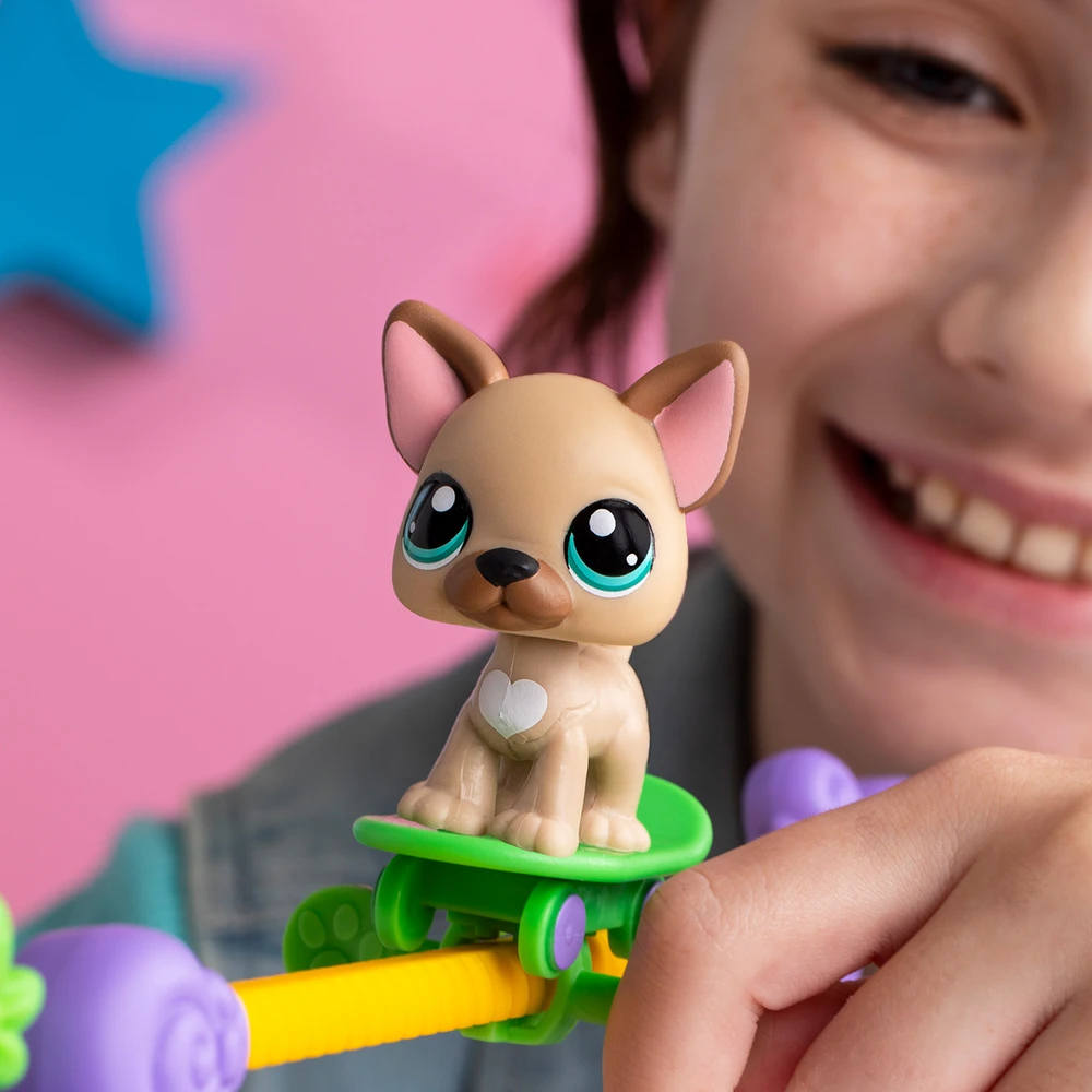 Littlest Pet Shop - Coffret Pets Got Talent - Ensemble de jeu avec 2 animaux, décor et accessoires – Image 5