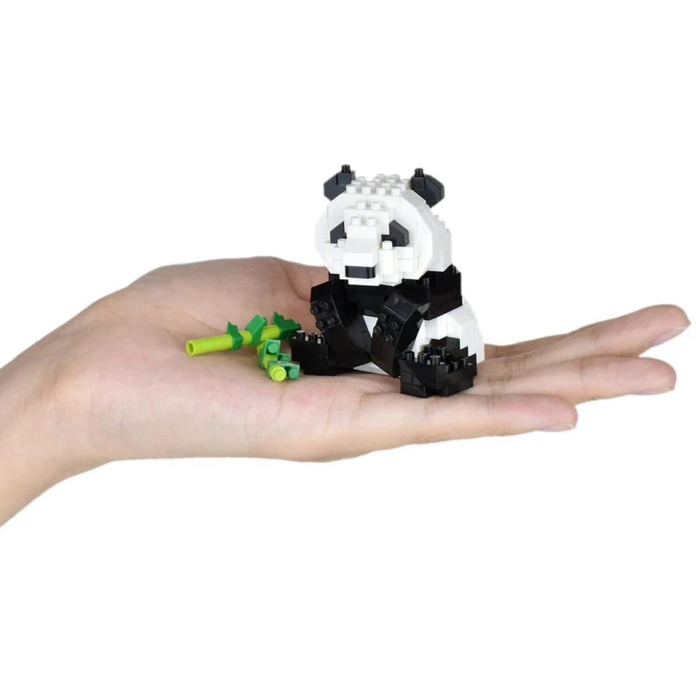 Nanoblock - Panda géant - Mini figurine en briques – Image 4